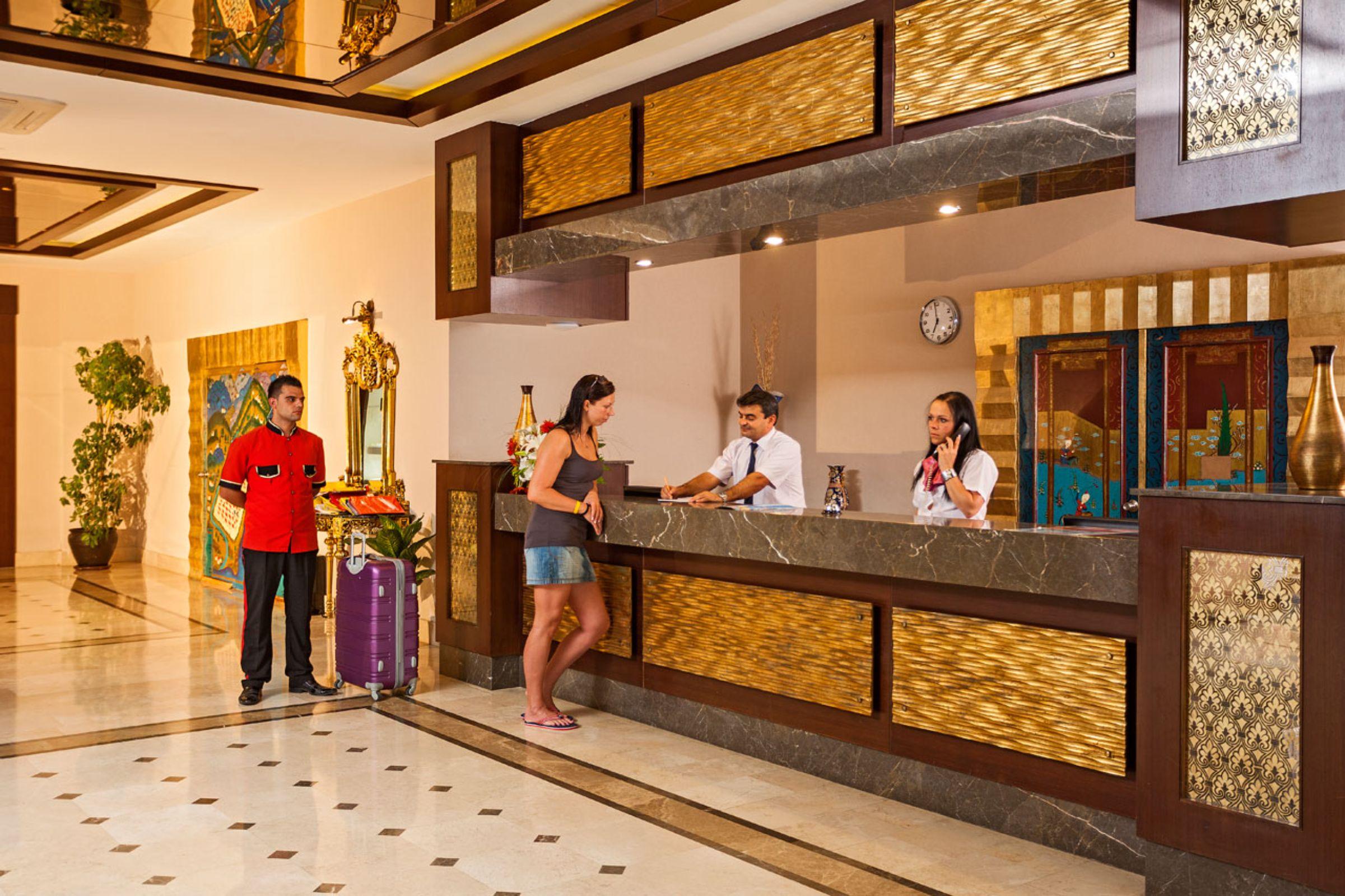 Dosi Hotel Side Exterior photo