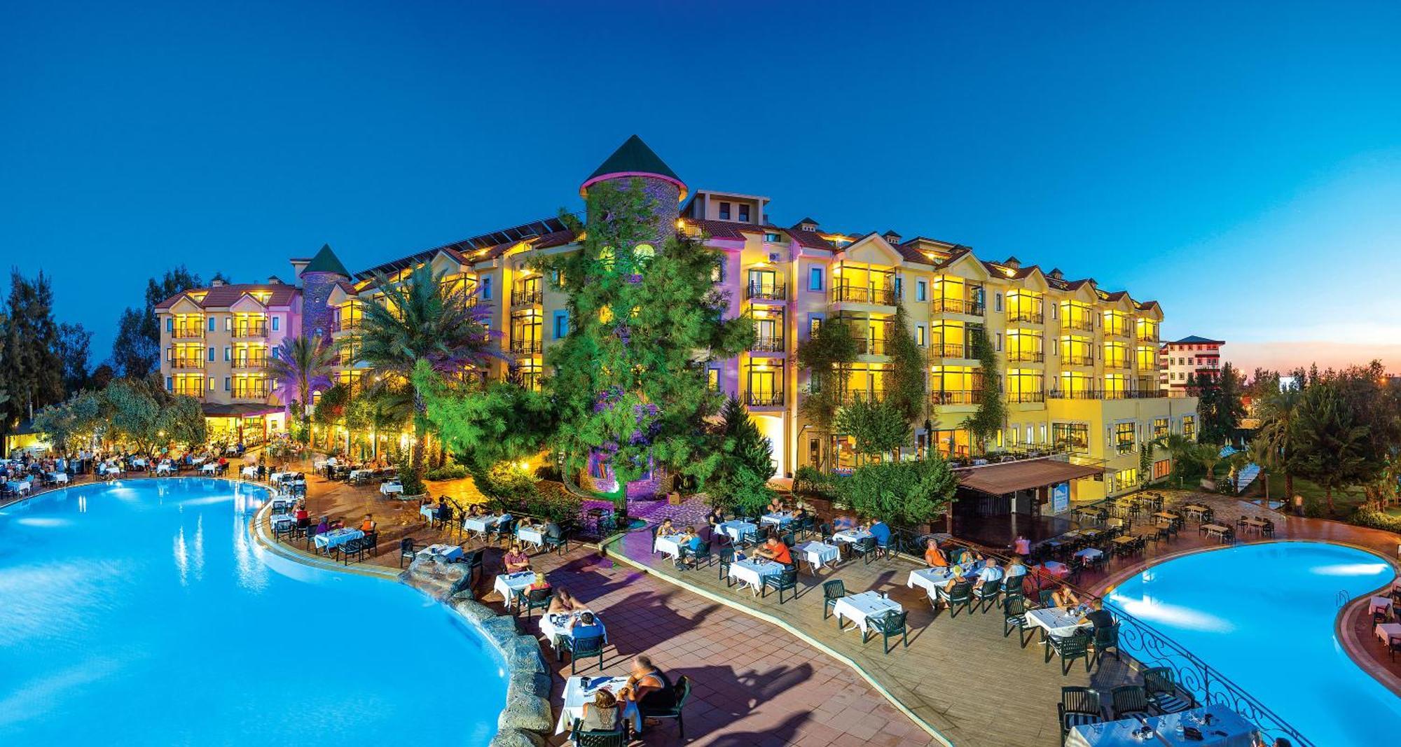 Dosi Hotel Side Exterior photo