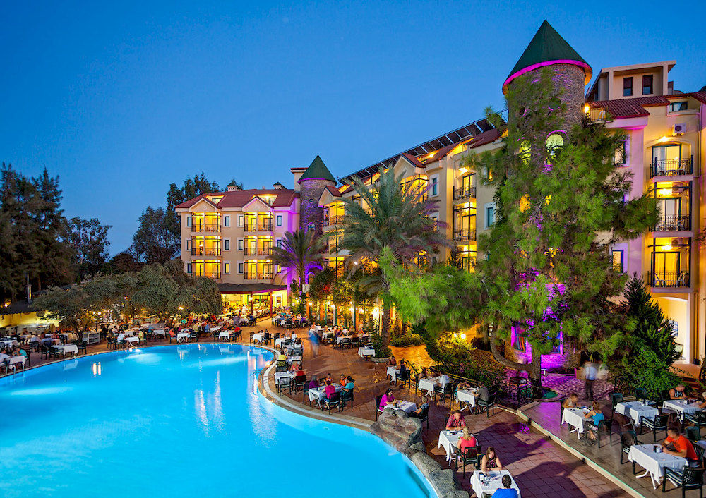 Dosi Hotel Side Exterior photo