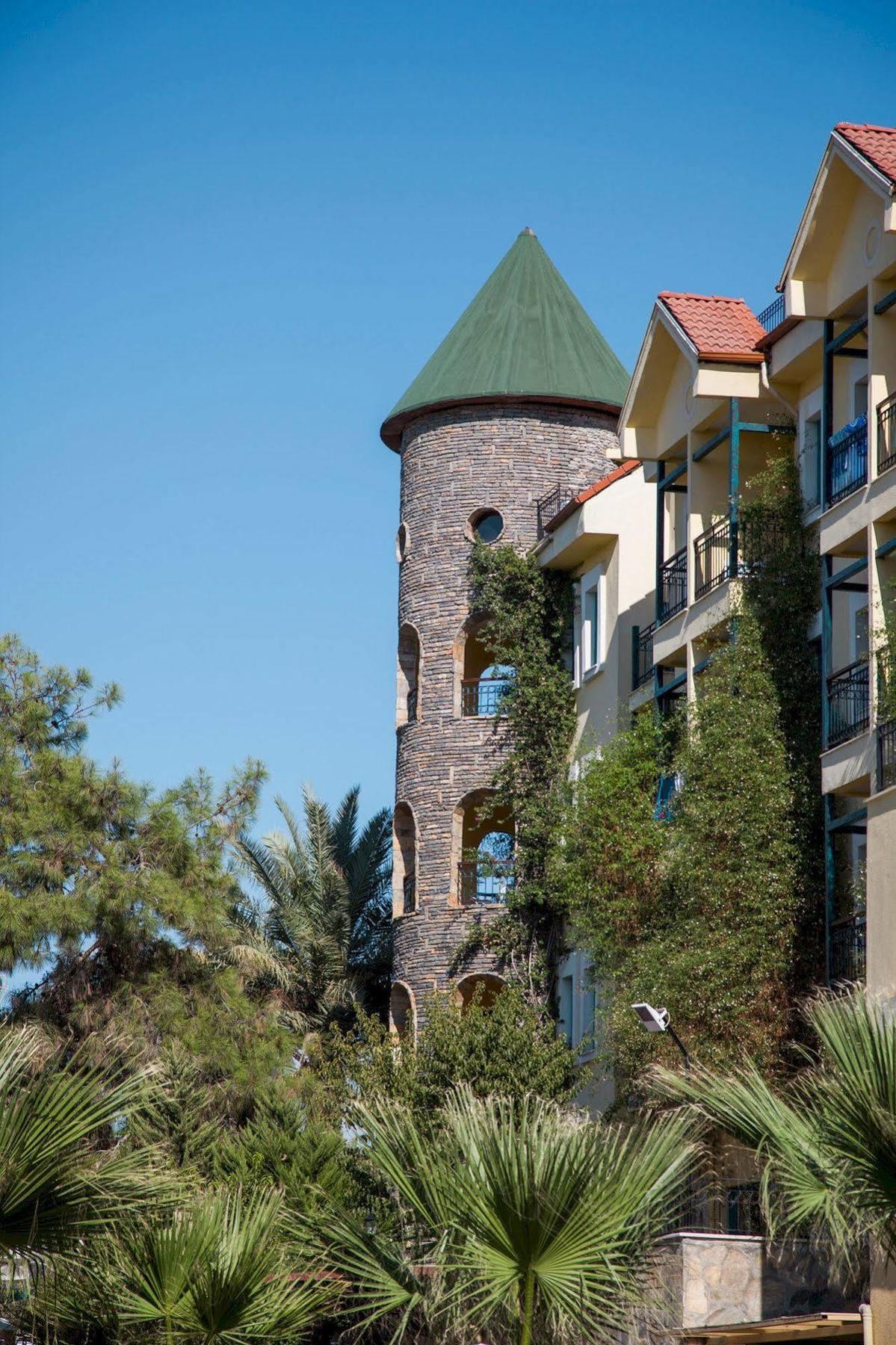 Dosi Hotel Side Exterior photo